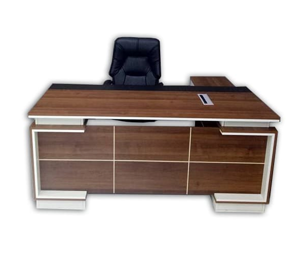 مكتب مودرن كود M026